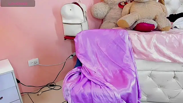 valentinee_xo webcam