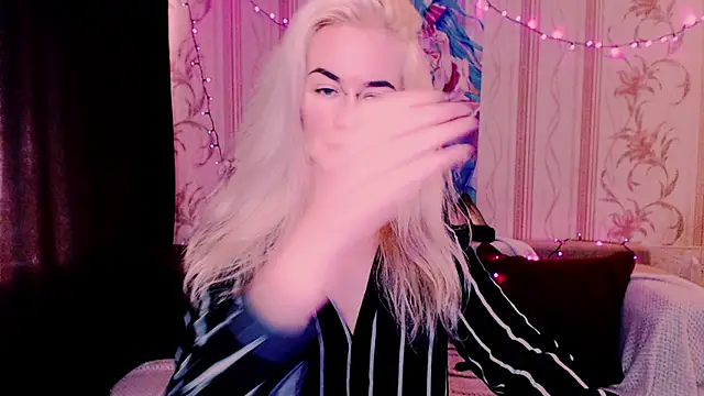 xxxcharismaaa webcam