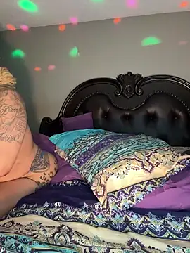 RenaThickAss webcam