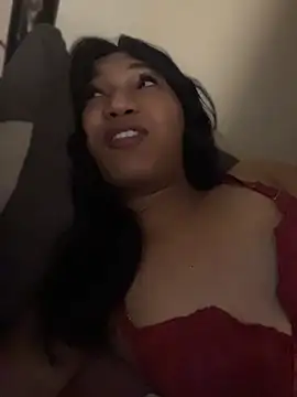 slutty_aki webcam