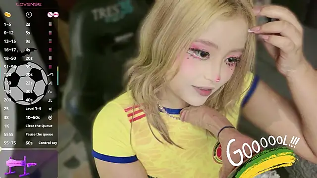 Teen_sofia_