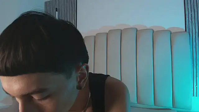 lian_cameron webcam