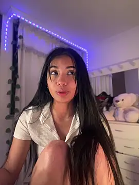 lina_pink webcam