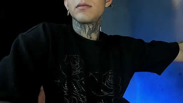 Travisttanner28 webcam
