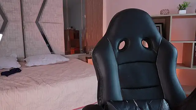 CleeoAdams_ webcam