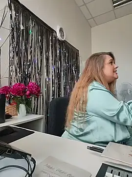 Juicy_PeachLux webcam