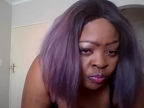 sweetmelonsxxxx25 live cam on StripChat