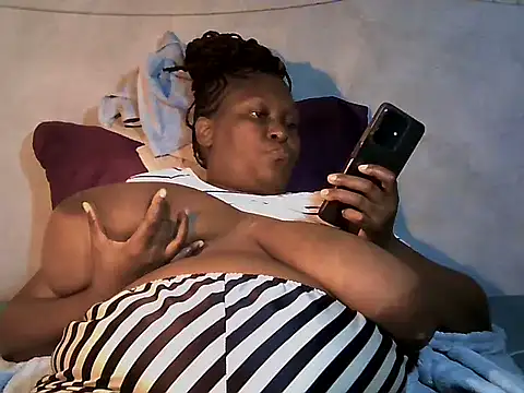 sweetmilkylady webcam