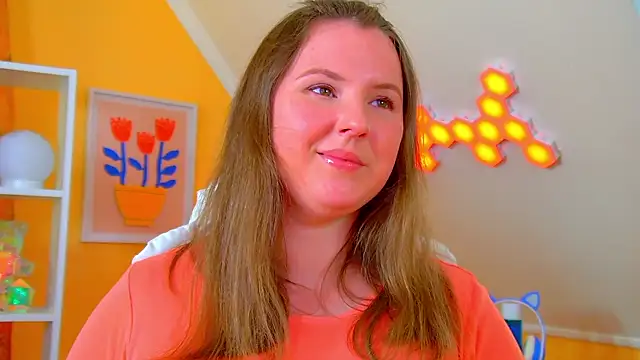 Watch MelodyMoores live on EroticFlix - High definition streams