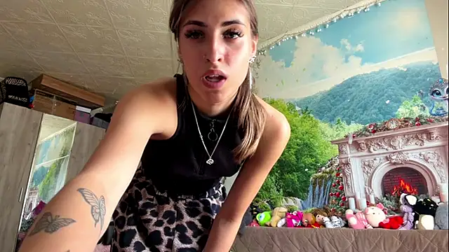 DeboraWedgworth webcam