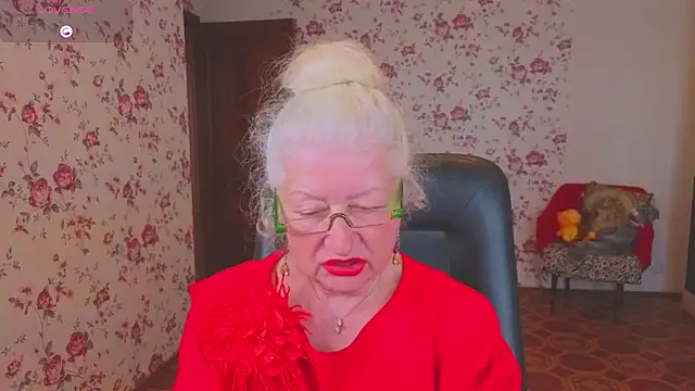 maya_mayflower's live room