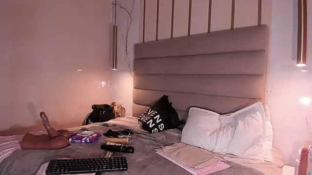IsabelaStefano live sex cam