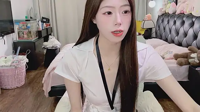 Evacute-top webcam