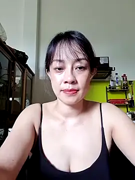 Baby-bigboobs2026 webcam