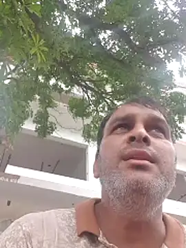 indiandesivillegeboy webcam