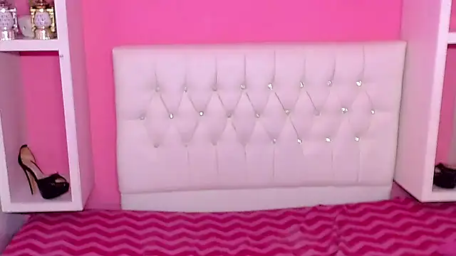 x_isabella_x webcam