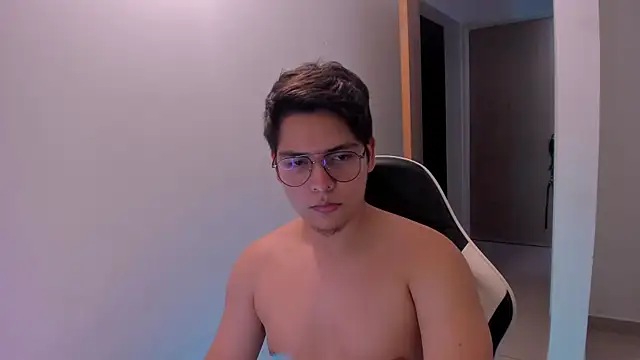 Asta_YunoXXX webcam