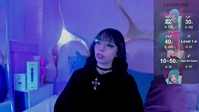 NaniiSisy live cam on StripChat