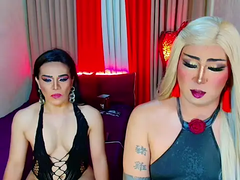 Wildest_Slave_Huntress webcam