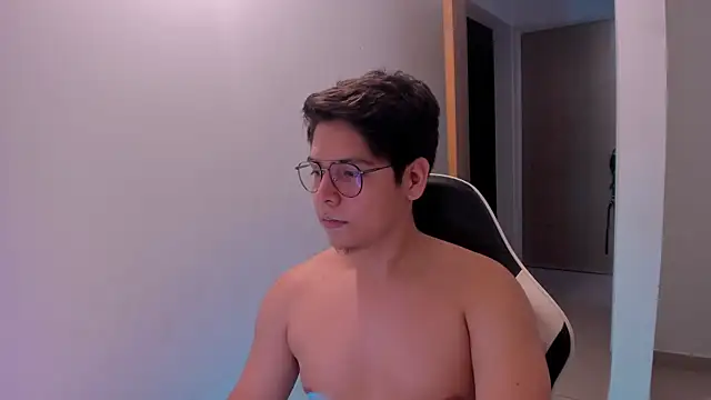 Asta_YunoXXX webcam