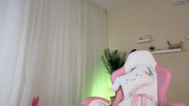 BetsyGonzale webcam