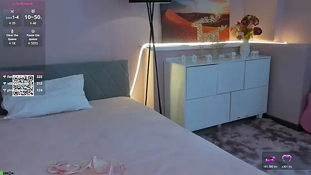 Watch CherryLexi_ live on EroticFlix - High definition streams