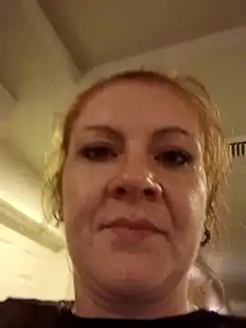 nakedgarbageperson webcam