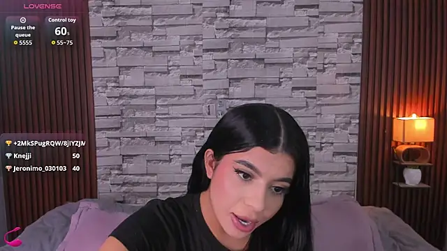sophia_deluxe18 webcam