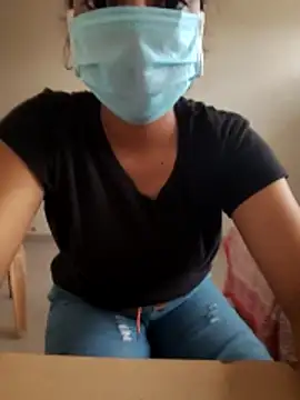 sexy_3202 live cam on StripChat