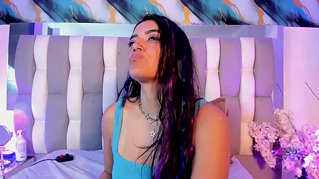IsaDiiaz webcam