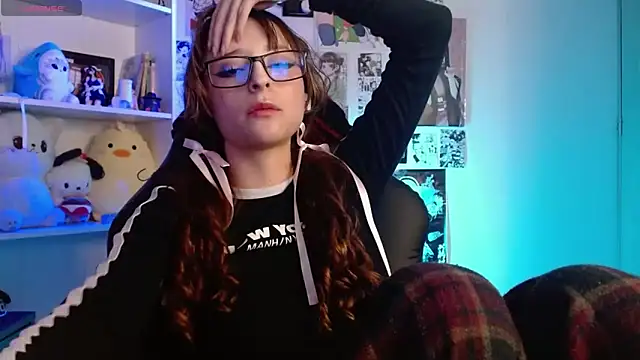 CelesteAyase webcam