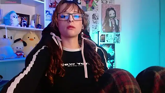 CelesteAyase webcam