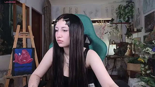 EffieMeowley webcam