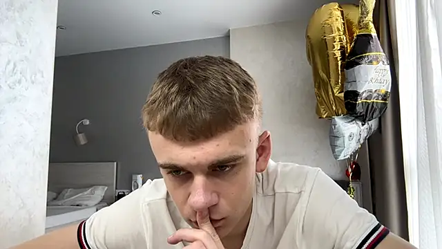 solofury (M twink) - Buy car