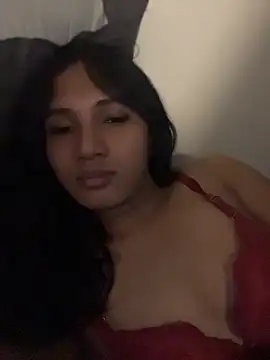 slutty_aki webcam