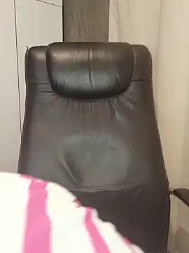 SexySlenderLexy webcam