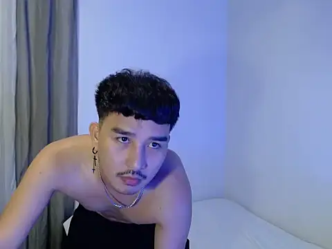asian_bigboy - Asian_bigboy's free webcam - UK Sex Cams