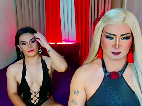Wildest_Slave_Huntress live cam on StripChat