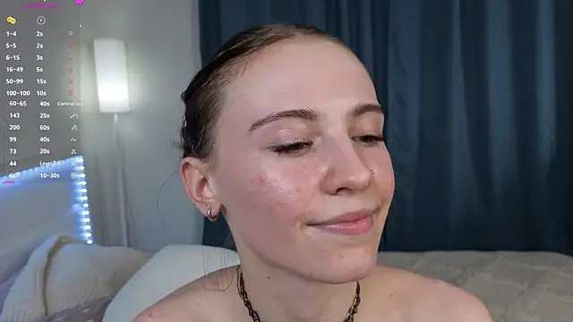 shawtyemma (F teen) - Pinch nipples💗