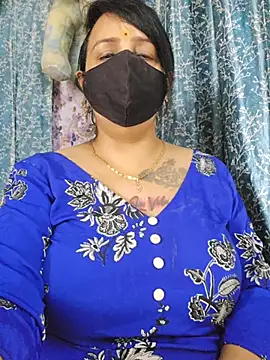 cute-tanvi live cam on StripChat