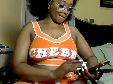 Watch BOOTY_BANGERxxx live on EroticFlix - High definition streams