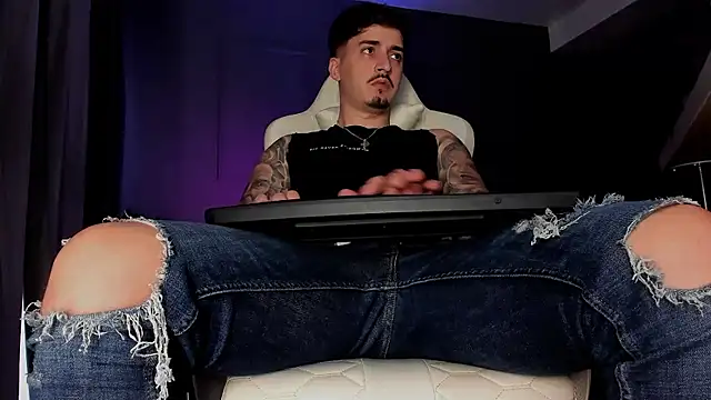 uptomatty webcam