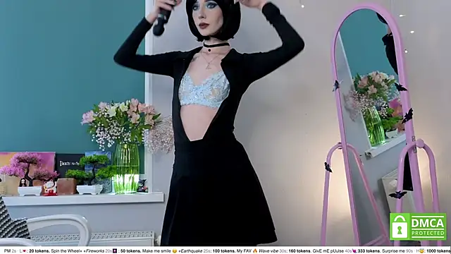 sweetuniporn webcam