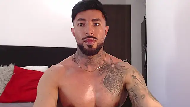 andrea_de_lucaa webcam