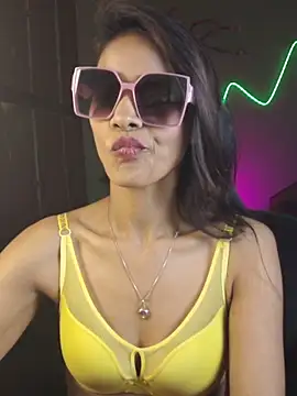 Ivy_the_goddess webcam