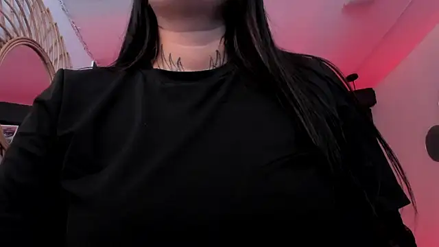 mia_jagger webcam