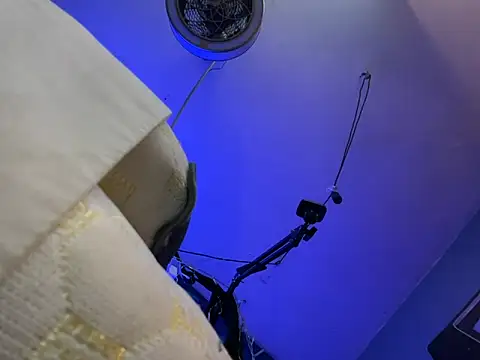 ctguybj webcam