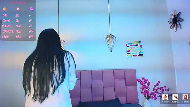 Melannyy__ webcam