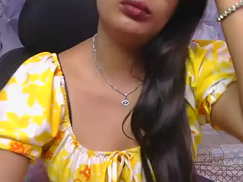 Aayesha-queen webcam