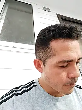 Gabriel_leon33 webcam